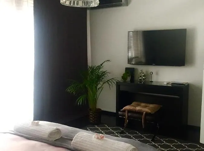 Your In - Stegny- Mokotow * Varsóvia